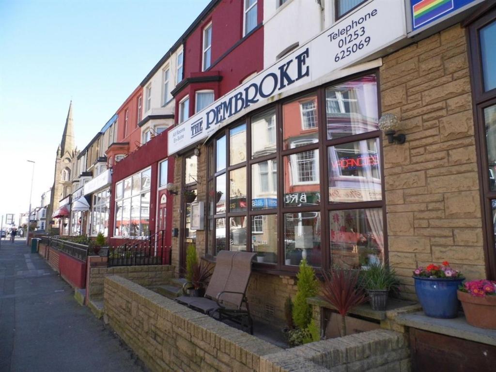 The Pembroke Hotel Blackpool Exterior photo