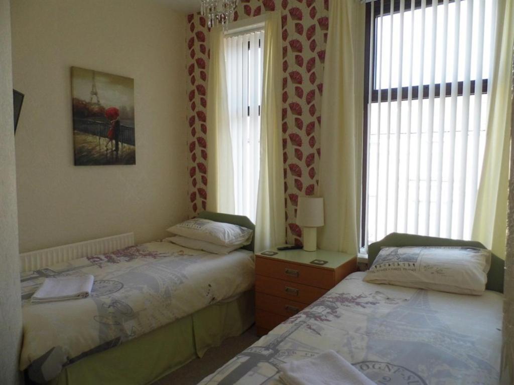 The Pembroke Hotel Blackpool Room photo