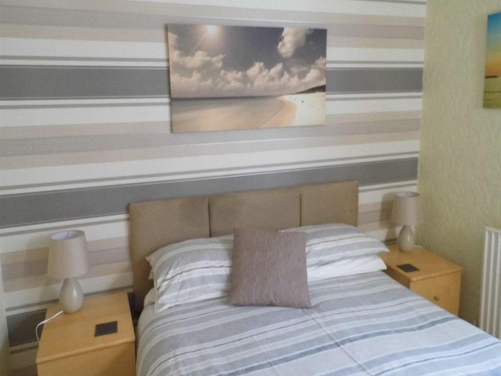 The Pembroke Hotel Blackpool Room photo
